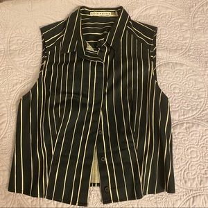 EUC alice + olivia pinstriped crop top vest size 6